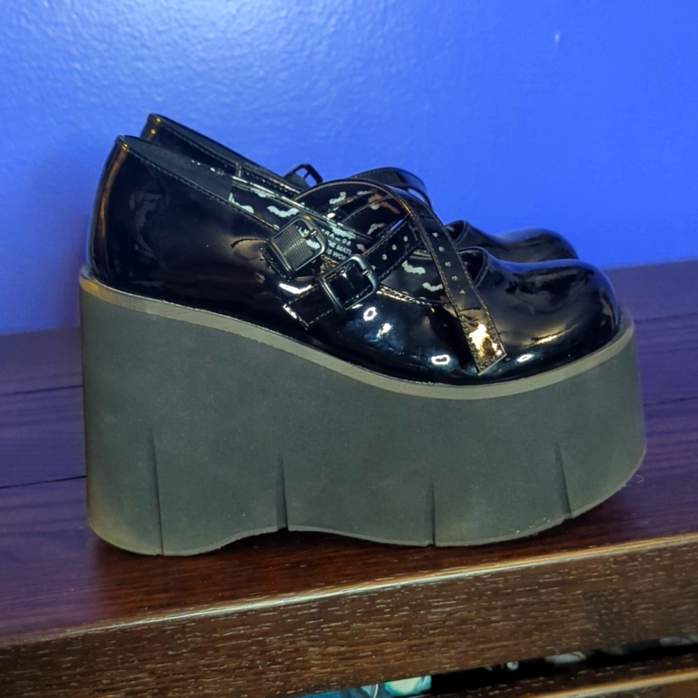 Demonia Kera Patent (Faux) Leather Platform Mary Janes - Picture 3 of 10